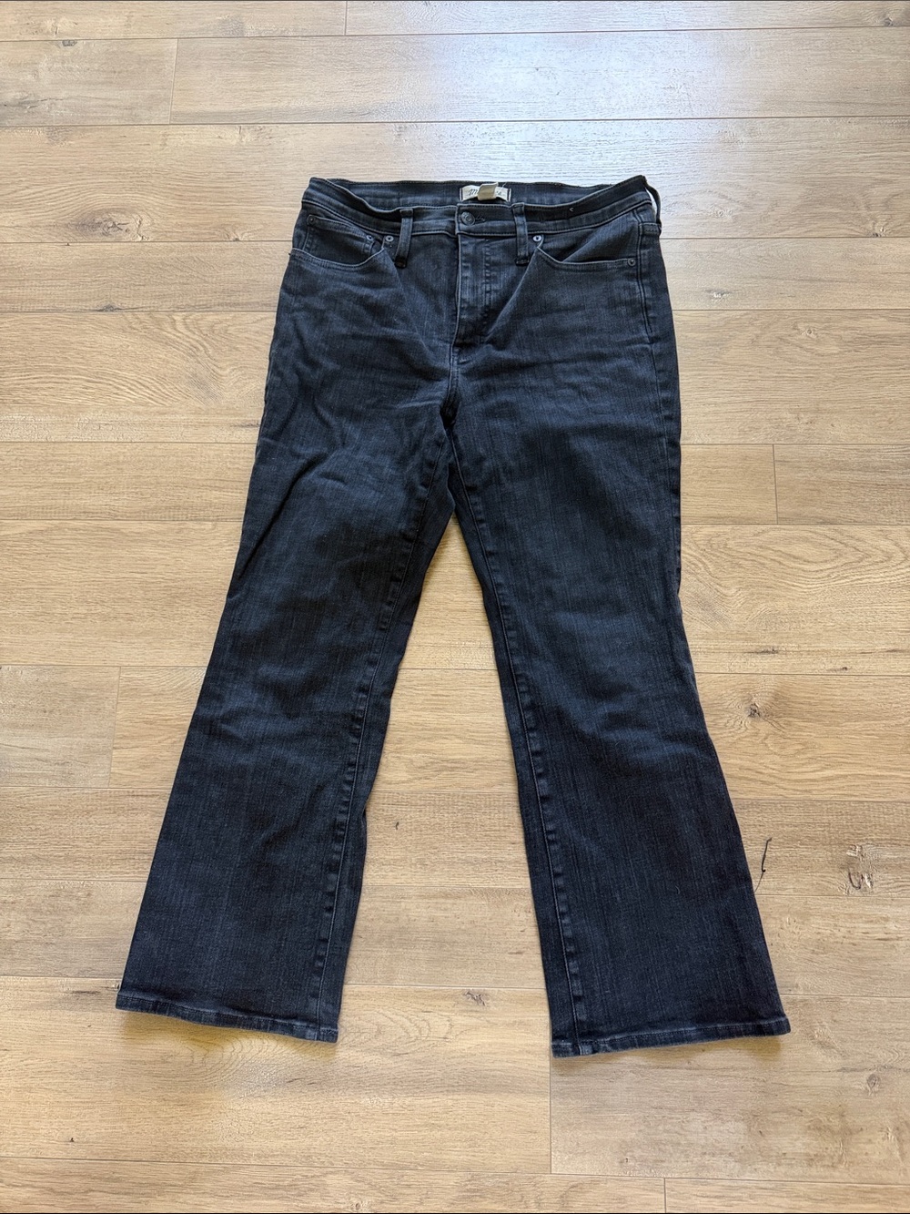 Madewell Black Flared Women's Jeans